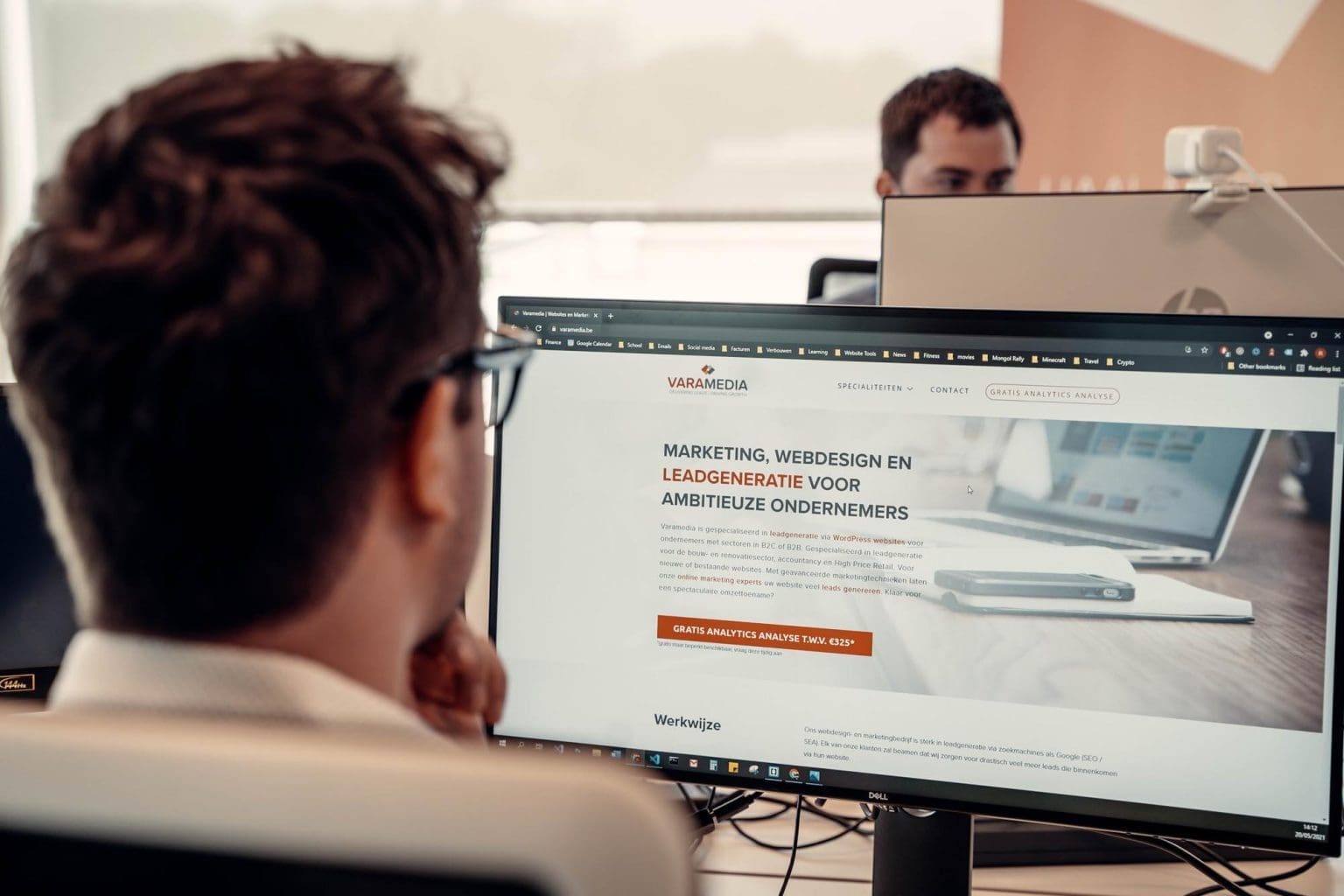 LinkedIn Marketing Expert-social media-varamedia