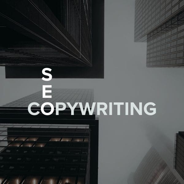 Wolkenkrabbers vanuit kikvorsperspectief met tekst SEO Copywriting