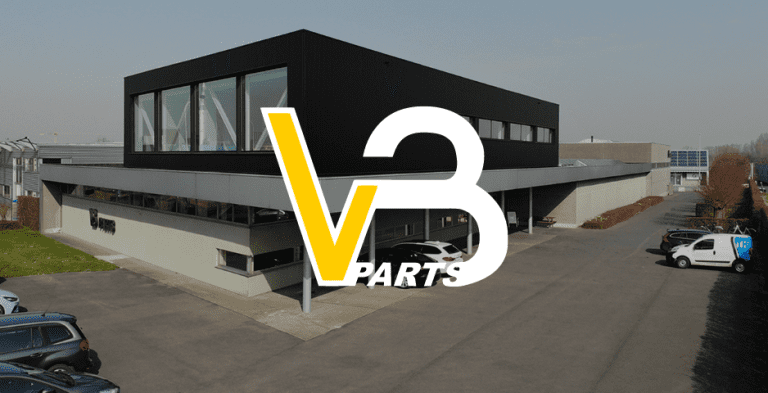 Bedrijfspand van VB Parts met logo op de voorgrond